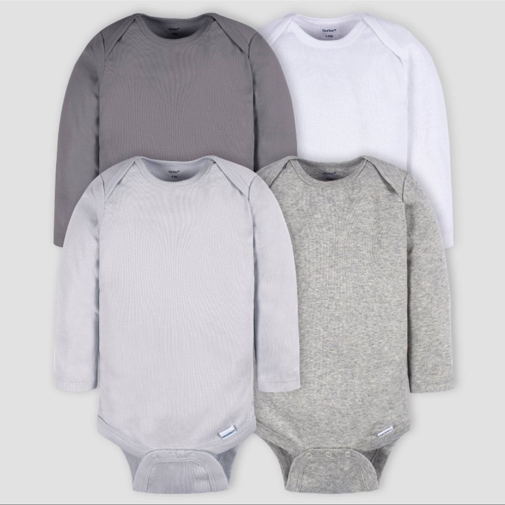NEW Gerber Long Sleeve Onesies 4 Pack 6-9months